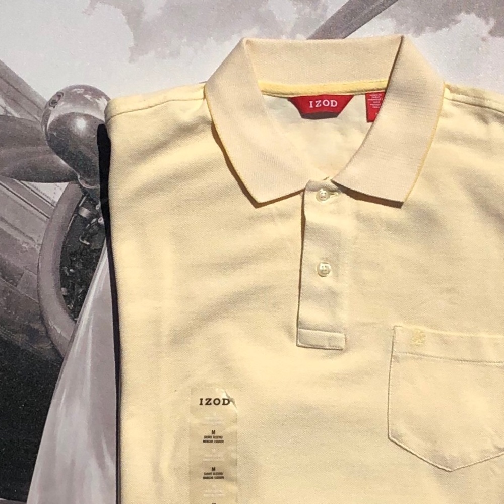 IZOD Yellow Short Sleeve Polo NWT
